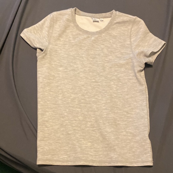 Aritzia Limited Edition Set💗M/L💗Short sleeve/comfy cargo - Picture 4 of 11